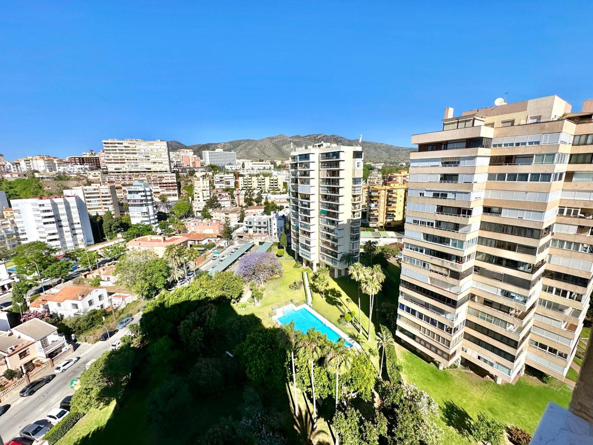 Precioso piso de lujo,4 dormitorios frente al mar Torremolinos Exterior foto